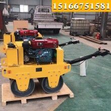 買新款手推式振動壓路機(jī) 雙鋼輪震動小型壓實機(jī)就上濟(jì)寧鼎誠