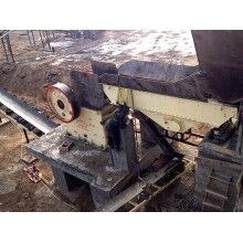 小型顎式破碎機(jī)，霸氣側(cè)漏碎石子